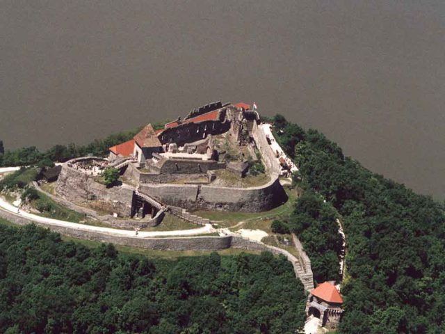 amazing day trips from budapest visegrad