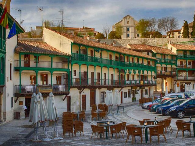 amazing day trips from madrid chinchon