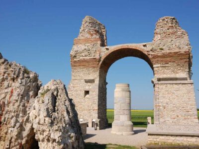 amazing day trips from vienna carnuntum