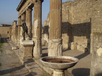 amazing trips from rome pompeii
