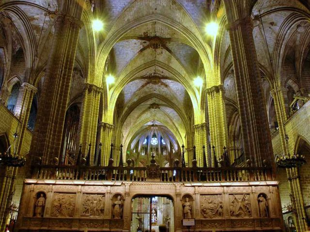 things to do in barcelona catedral de barcelona