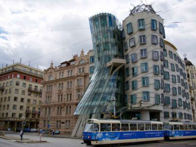 things to do in prague dancing house