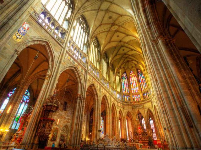 things to do in prague st vitus cathedral