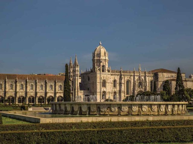 Lisbon Adventure: Mosteiro dos Jerónimos