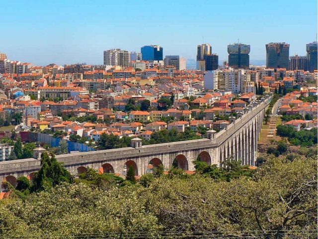 Lisbon Adventure: Aqueduto das Águas Livre