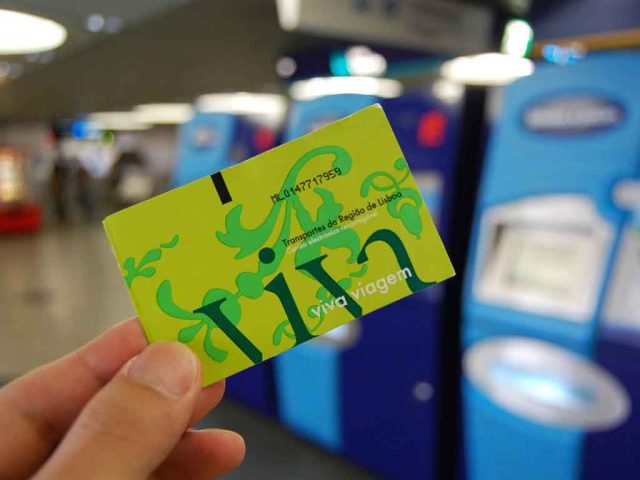 lisbon metro guide tickets and passes